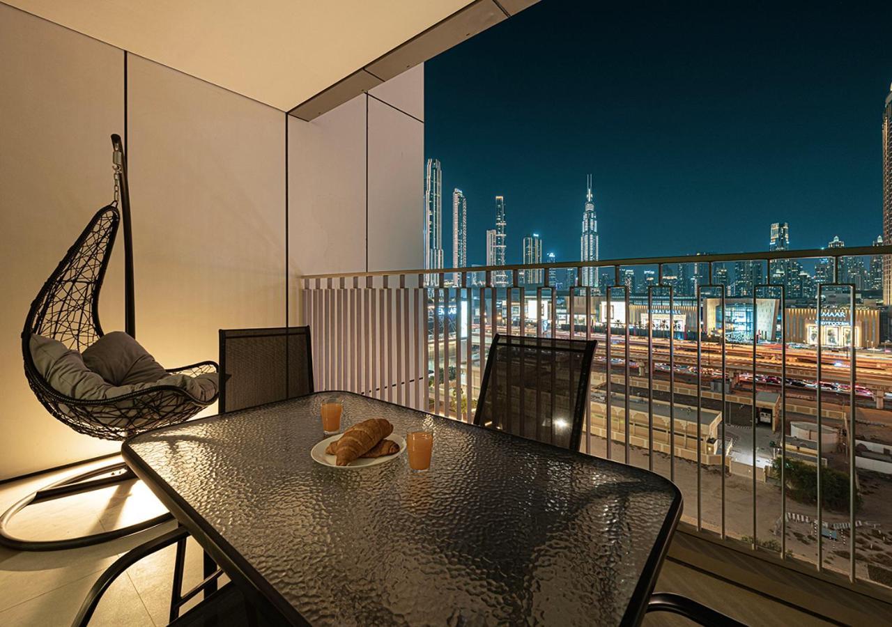 Apartment Full Burj Khalifa View - Opposite Mall Access - 8 Min Walk To Mall & Fountain - Luxury 2br Dubai