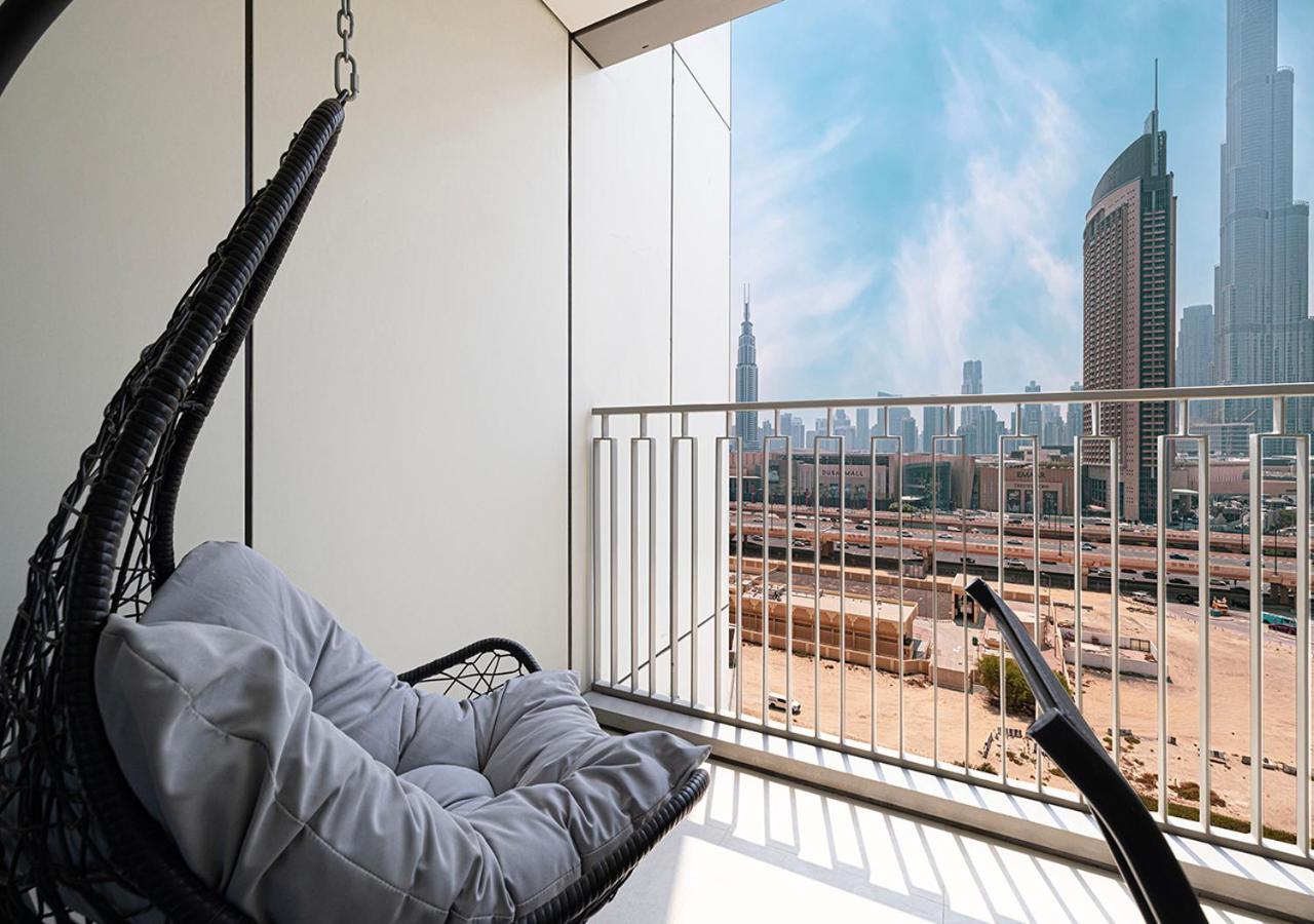 Apartment Full Burj Khalifa View - Opposite Mall Access - 8 Min Walk To Mall & Fountain - Luxury 2br *
