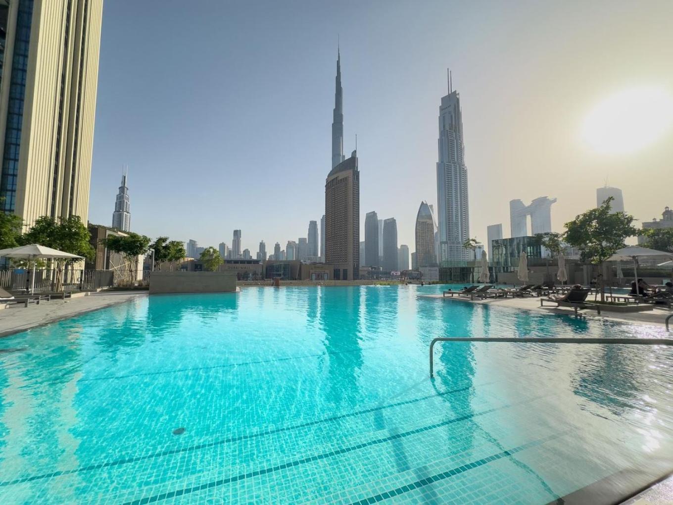 Full Burj Khalifa View - Opposite Mall Access - 8 Min Walk To Mall & Fountain - Luxury 2br