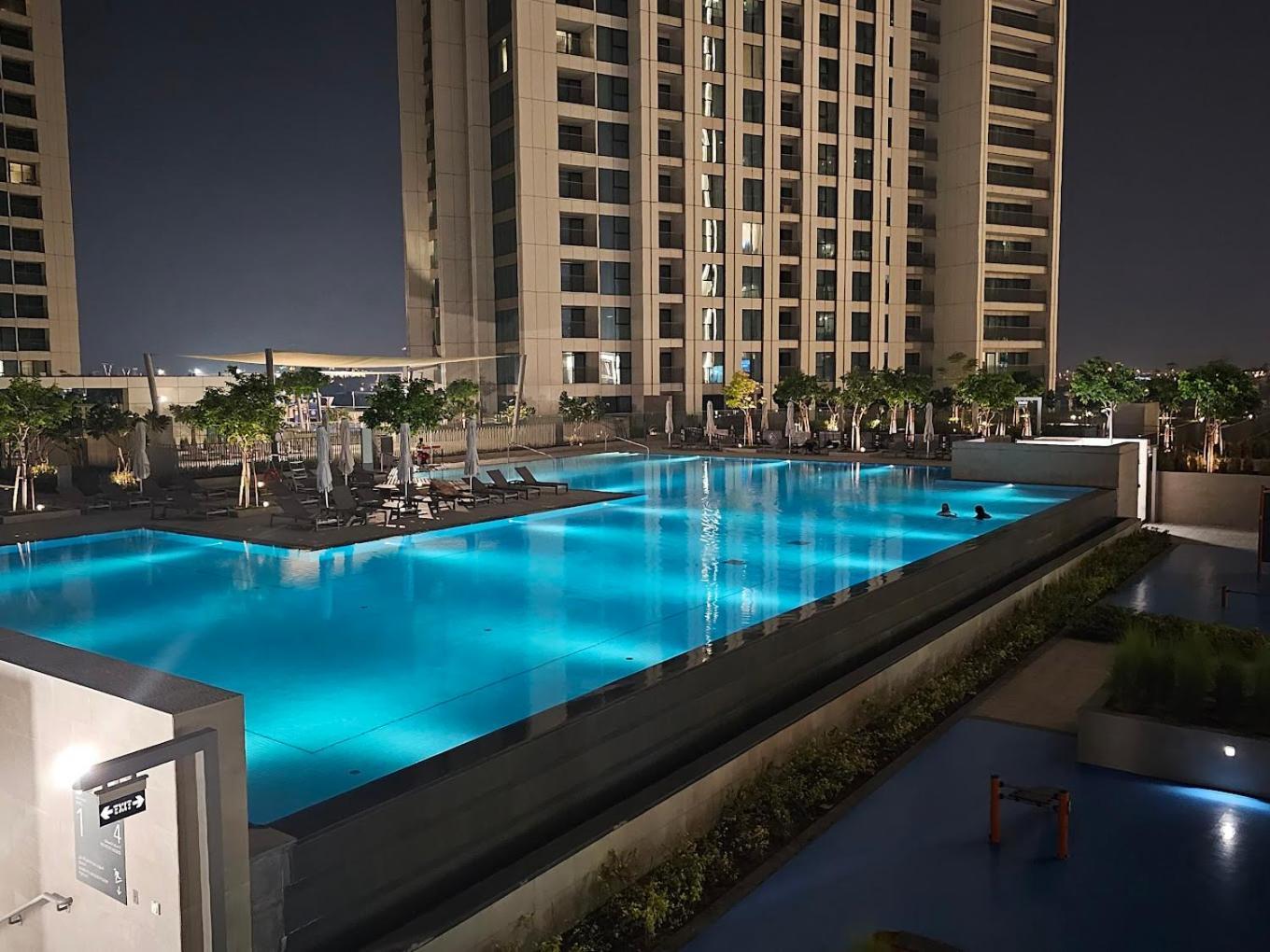Apartment Full Burj Khalifa View - Opposite Mall Access - 8 Min Walk To Mall & Fountain - Luxury 2br *